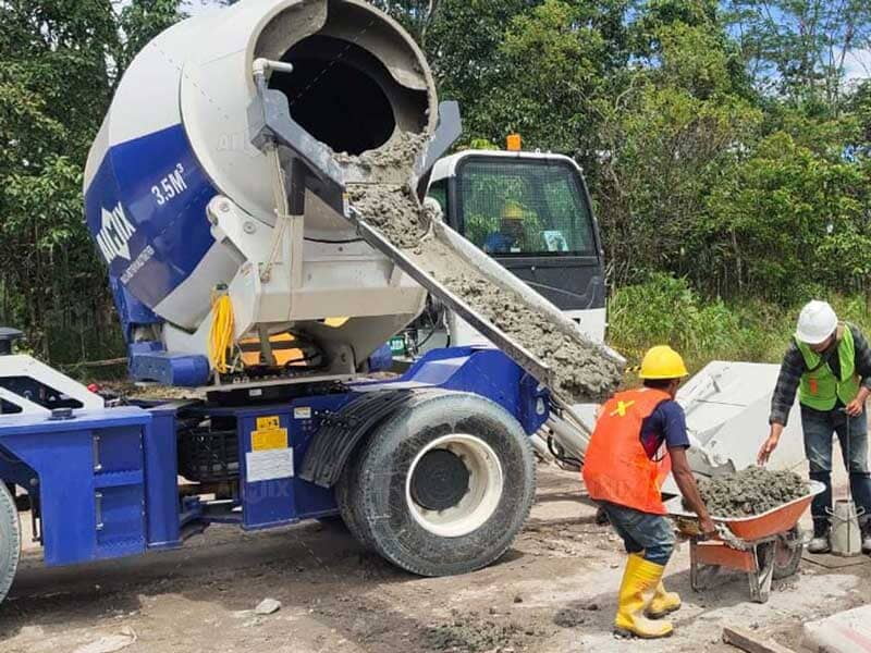 Collaborative Purchasing: How Construction Companies Pool Resources for Self Loading Concrete Mixer with Pump Acquisitions in Nigeria